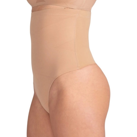 NEW! Honeylove SuperPower Thong Shapewear - Picture 4 of 7